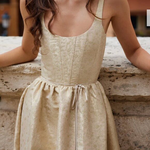 V.Chapman The Avery Dress in Taupe Duchess - Picture 3 of 4